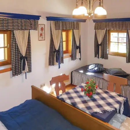 Vakantiehuis Two-bedroom Holiday In St. Georgen Am Langsee
